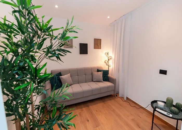 Affittacamere Il Mandorlo - Casa Palmeri 4*