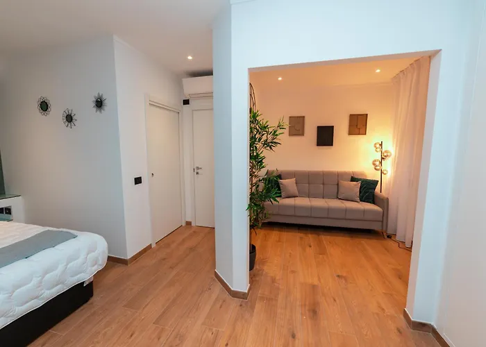 Affittacamere Il Mandorlo - Casa Palmeri 4*