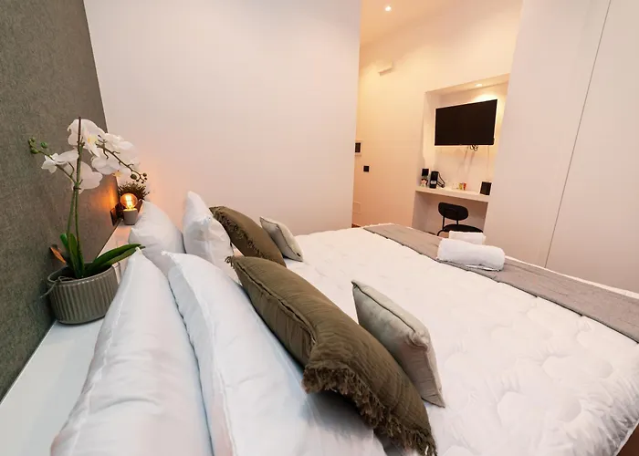 Affittacamere Il Mandorlo - Casa Palmeri 4*